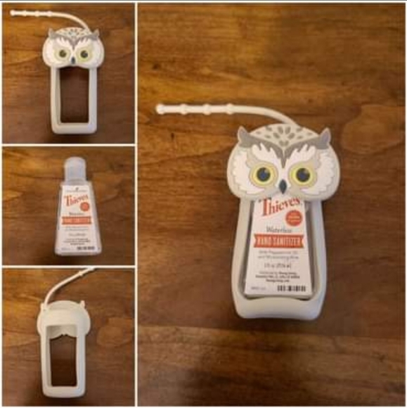 Young Living Thieves Hand S@nitizer & Polar Pal